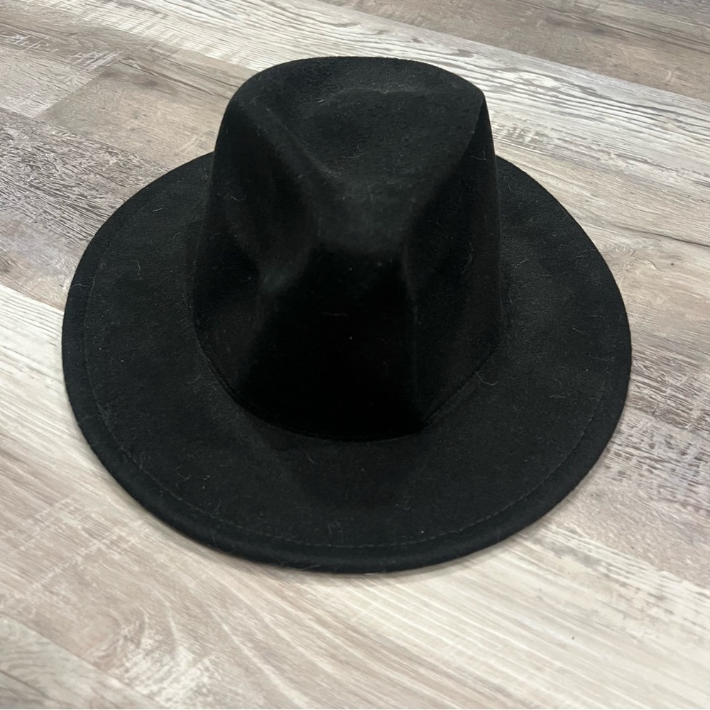 Universal Thread Flat Brim Black Felt Fedora - Picture 6 of 11